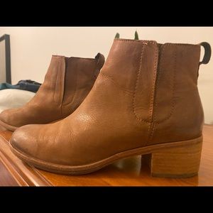 Size 9, Kork-Ease, Leather Boots for sale!